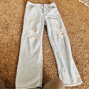 Boyfriend ripped jeans